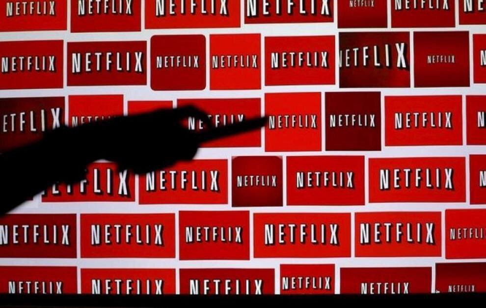jlsf's tweet photo. La primera batalla de Netflix en España contra Movistar @elmundoes https://t.co/C9xewHmG1j https://t.co/VkaEYaLhDb