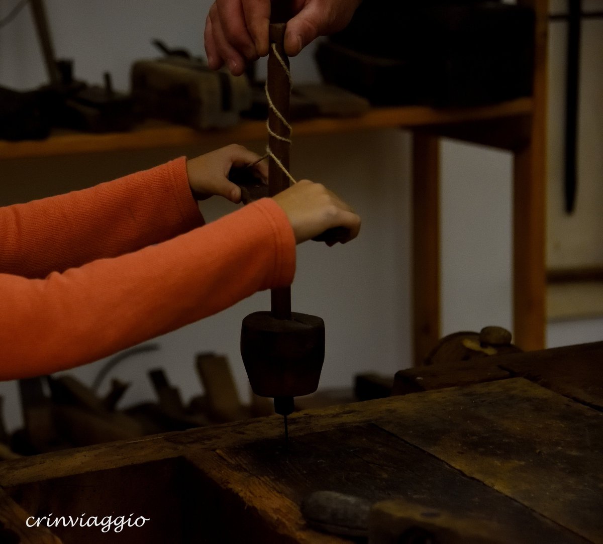 [Nuovo Post] Metti una sera a #Borgoluce con il #piccoloviaggiatore crinviaggio.com/2015/12/una-se…