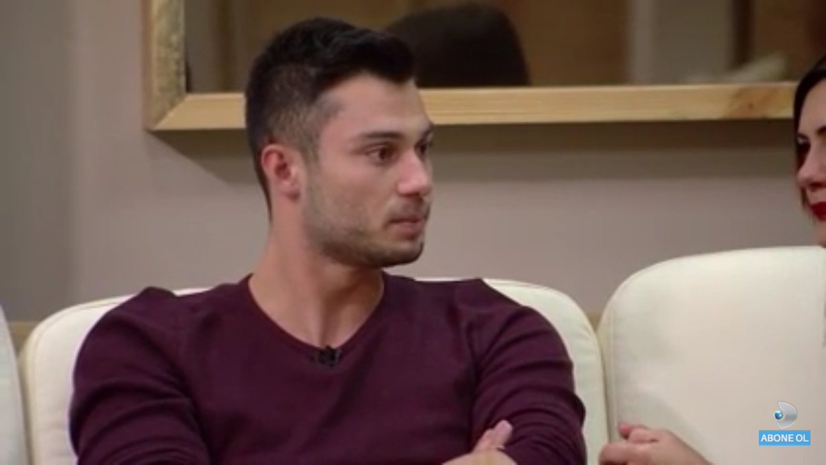 Cigdem19o5's tweet photo. Akmasın o yaşlar artik...😢 @EUbeyli #AyEm #KısmetseOlur https://t.co/7bZUDzJPqp