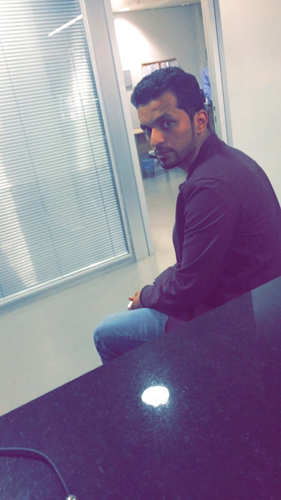mohammed2_al's tweet photo. الان انا موقوف في مطار صبيحه بتركيا اشتباه بالاسم ،انا وعائلتي من  12:00 ظ
اتصلت على #السفارة_السعودية ولم يأتيني اد https://t.co/J8PXK4zIhb