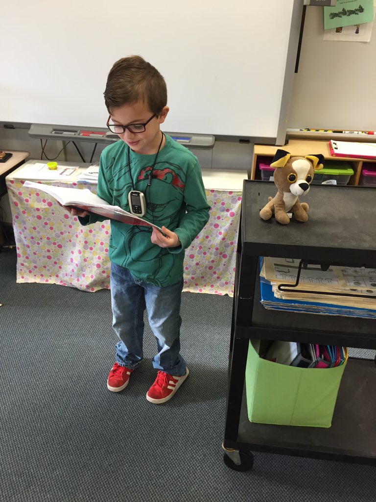 missroth11's tweet image. Bedtime Buddies Day! We wrote stories about our buddies! #frsasd #funwrite #imagination