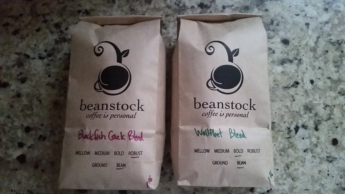 eemscully's tweet photo. My mornings will never be the same @BeanstockCoffee #coffee #capecod #caperoasted https://t.co/brlEuDXQsq