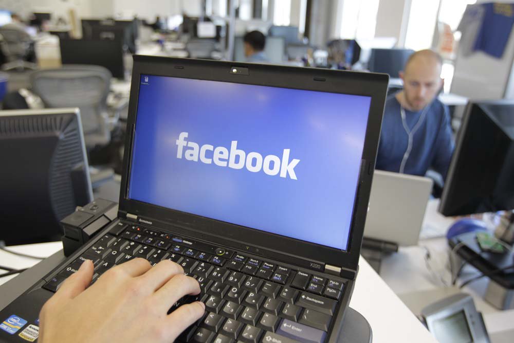 hoyxhoycl's tweet photo. Facebook funcionará sin conexión #FacebookOffLine https://t.co/buU2fNj7YW https://t.co/FyHZaam3Dw