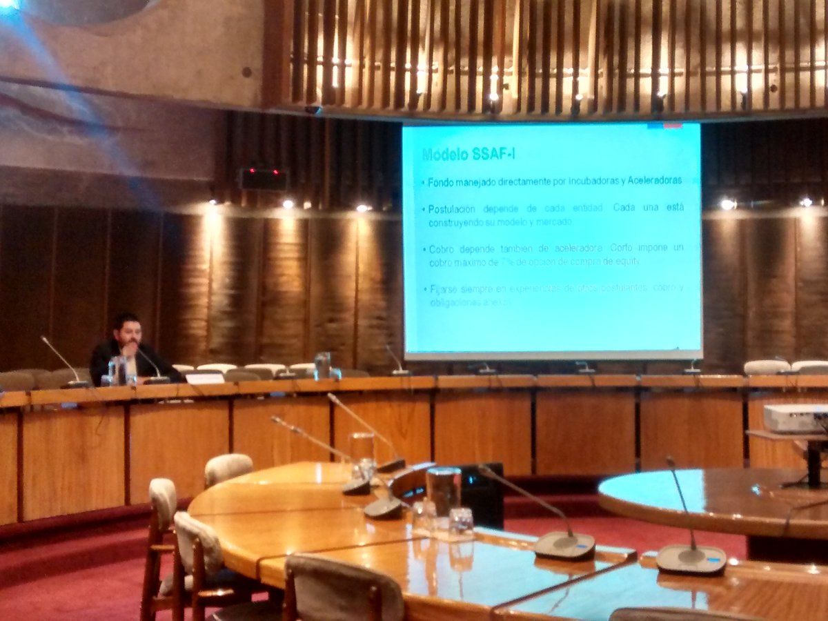 revagomes's tweet image. Lo que aprendimos en emprendimiento con Tadashi Takaoka #DrupalCampChile2015