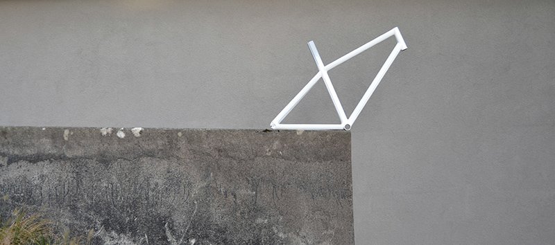 BcompLtd's tweet image. New modular cycle frame designed by James Dart with #BcompLtd material presented at #cyclitech