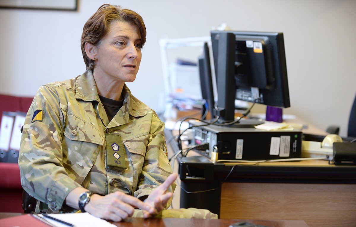 Lt Col Giles becomes first #female College Commander at Royal Military Academy #Sandhurst bit.ly/1mePPqE