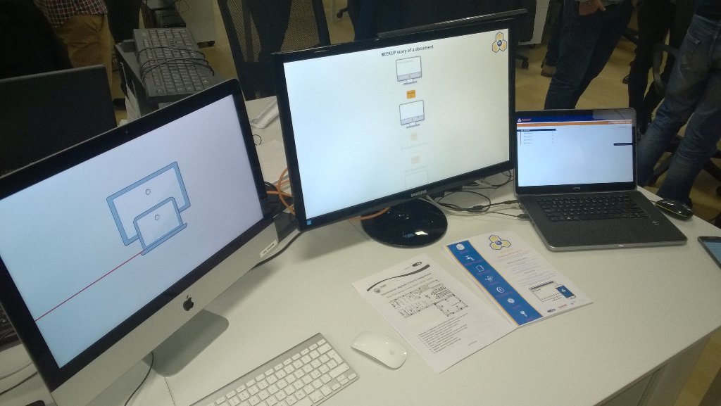 Paol_one's tweet photo. Showcasing Swarm JOL-ISMB demo @IsmbOnweb @fabrydominici @claudiopastrone @JOL_SWARM #JOLOpenDay https://t.co/bw5ihd86RM