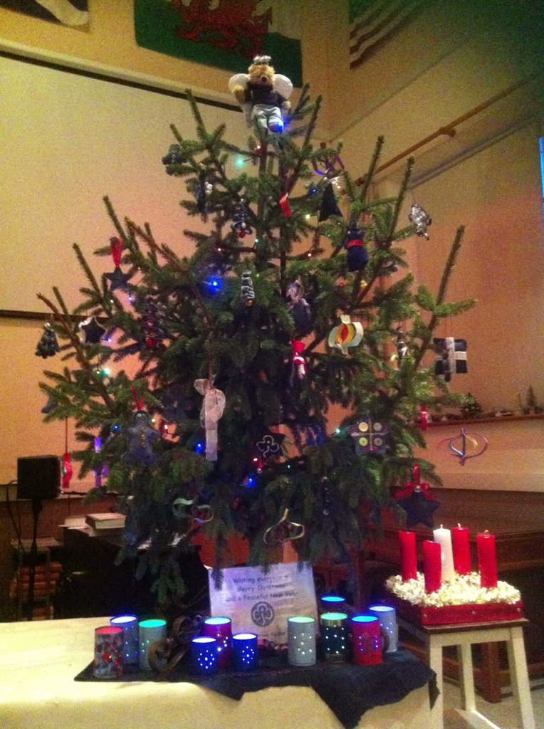 Merseaguides's tweet photo. Our lovely tree with decorations from up cycled denim at Mersea Christmas Tree Festival. #girlguides  #mersea https://t.co/0p2cvR5N9v