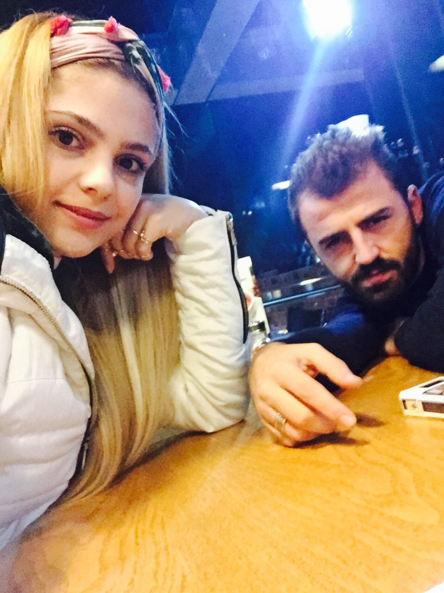 Ooo vaay olsun aşk shekespeare maaşallah Allah eyvallah olsun (y) 38 Kayseri 😂😂😂... swarmapp.com/c/kQdwvfcMsz3