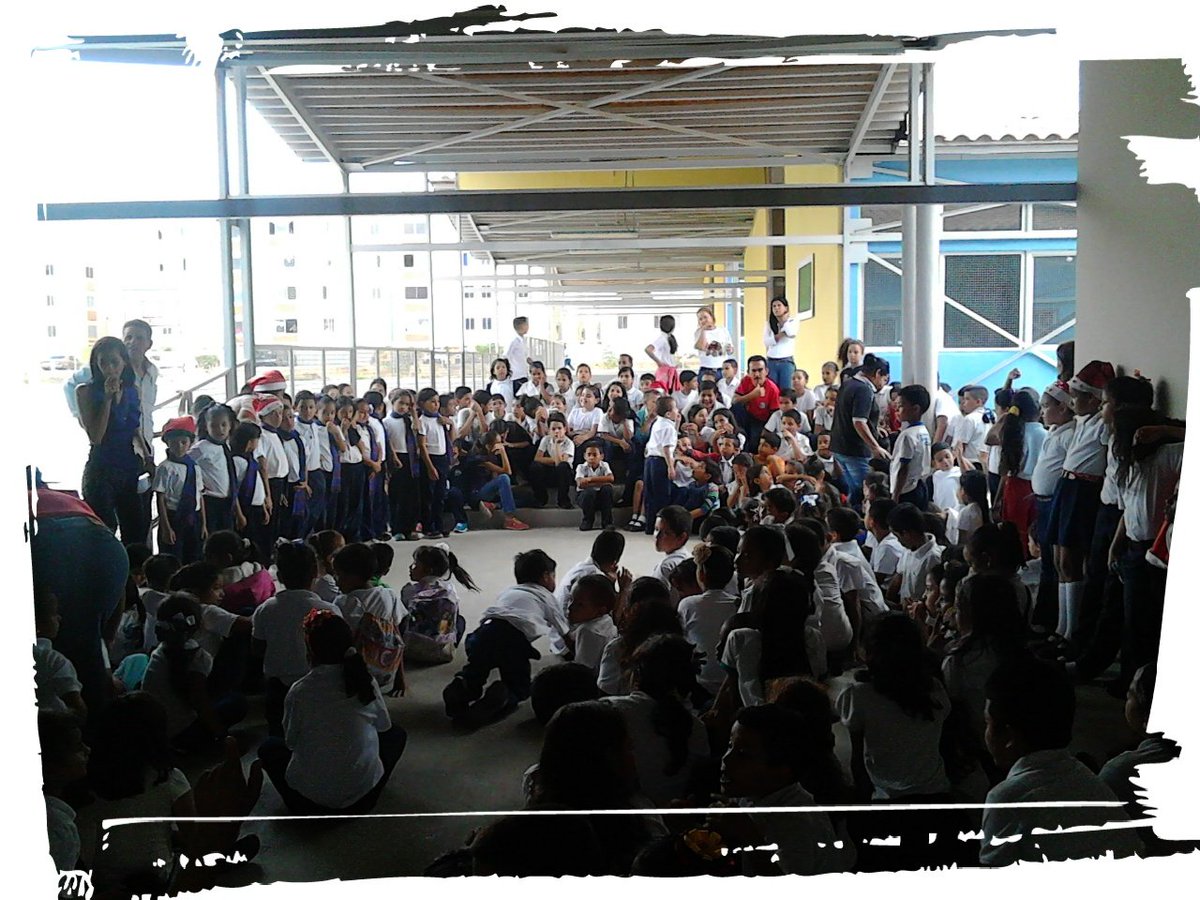 ModJulioVR's tweet image. Cierre Navideño, Música,Diversión,Unión y Paz.