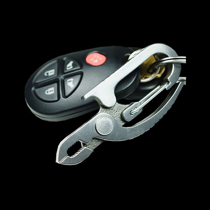 HeinnieHaynes's tweet photo. NEW: Screwpop Pliers, really cool EDC item for your keys! > https://t.co/wgSwjp8P71 #screwpop #edc #bottleopener https://t.co/YfRD9BLeVs