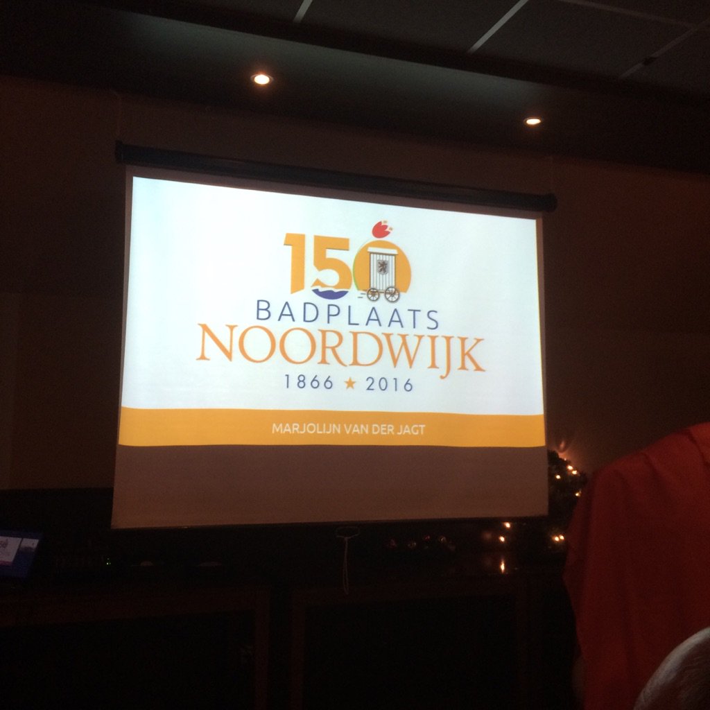 Opening #novsoos door Rens van Abswoude. Presentatie door Marjolijn vd Jagt; 150 jaar Badplaats Noordwijk.