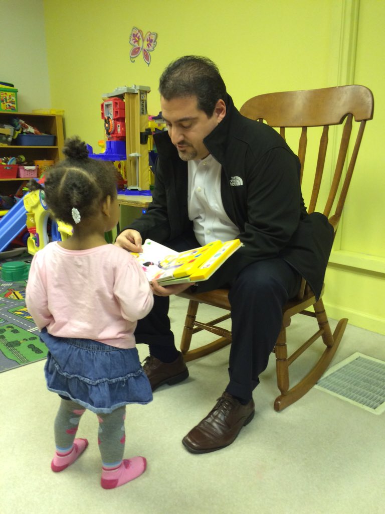 ScottSorra's tweet photo. @GoAvisBudget Mark Grillo &amp; I reading to the children at Family Promise @markjgrilloabg https://t.co/WduxDVyDgi