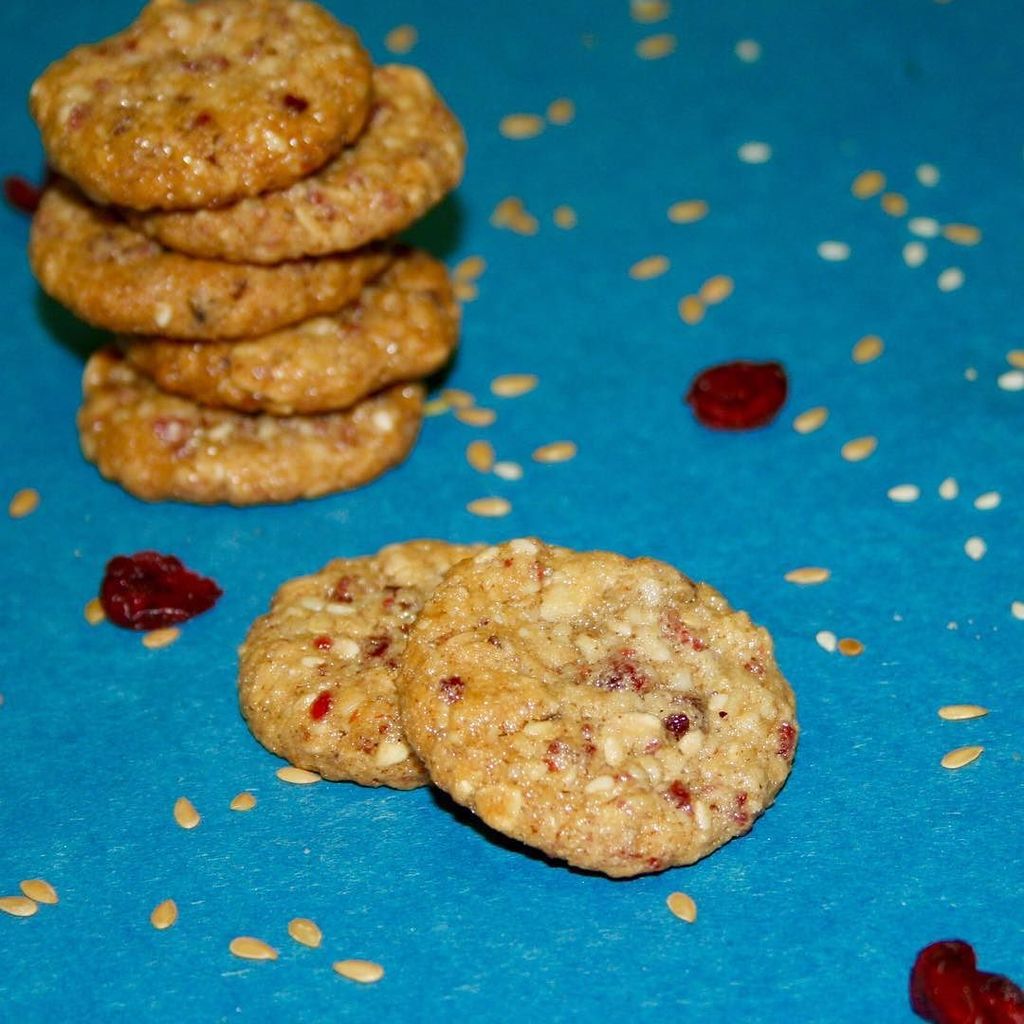 Lil Baby Boss! This cutie cookie is the tiny take on our original heavy hitter, Boss Bars! This featherweight versi…