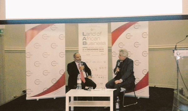 ECA_OFFICIAL's tweet photo. #LABafrica Grand Témoin Dr. Carlos Lopes @ECA_Lopes @AfricaFrance @Planetworkshops #COP21  ➡ Salle Louis-Lumière https://t.co/FNKGfSGlTL