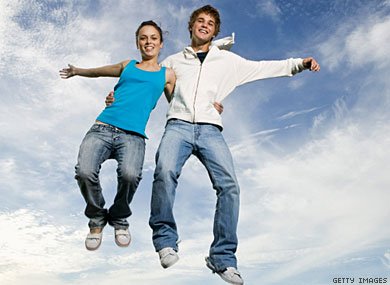 جروح روحي خفيه من يراهن 
عيوني وعمت الكم من يراهن 
بعد يومين اموتن من يراهن 
وذا ما متت عود اعتب عليه 
♡♥احبكم♡♥