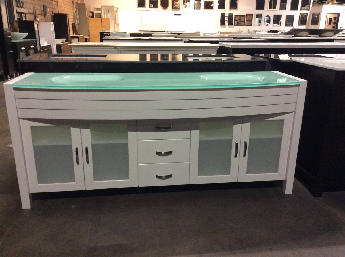 bathroomzznet's tweet image. RT BathKitchen 71" just $1099! bit.ly/1LIMid3 #transitionalvanity #modernstyle #bathroomremodel #whiteva…