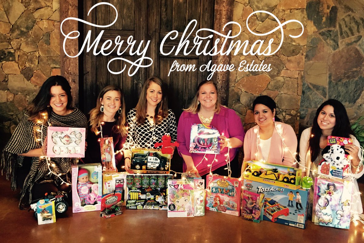 AgaveEstates's tweet image. The Agave team came together this week to collect donations for Toys for Tots!  #ToysForTots  #giveback