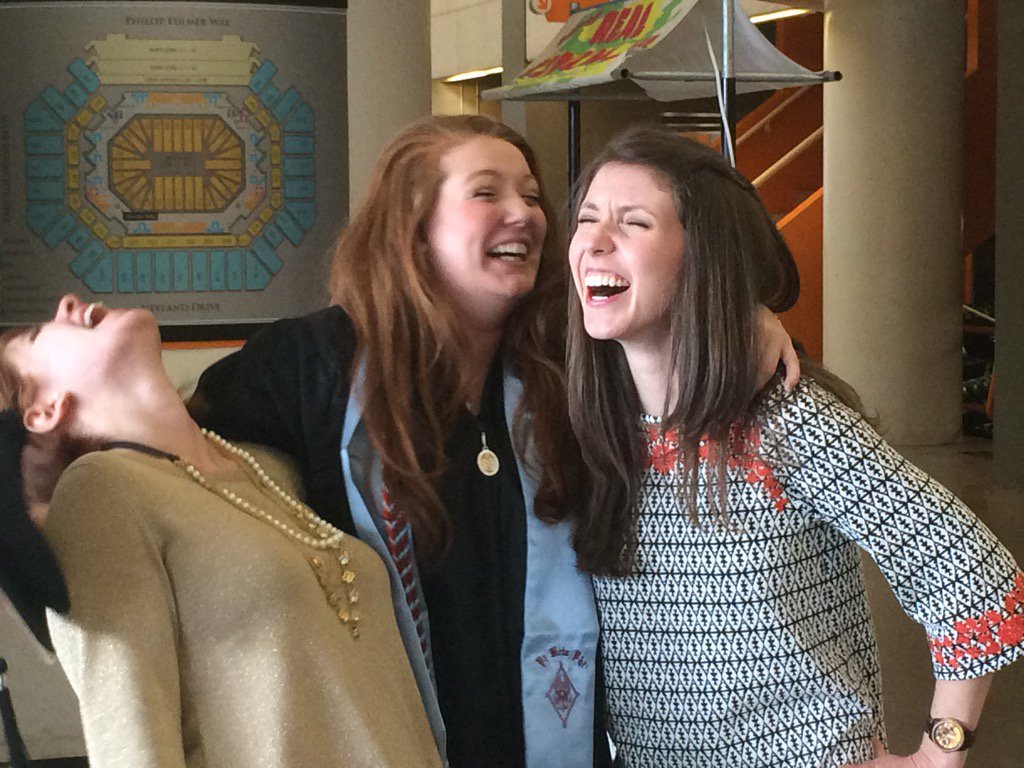allenmthompson's tweet photo. #UTGrad2015 @kmartini2 https://t.co/hW8OakEG7e