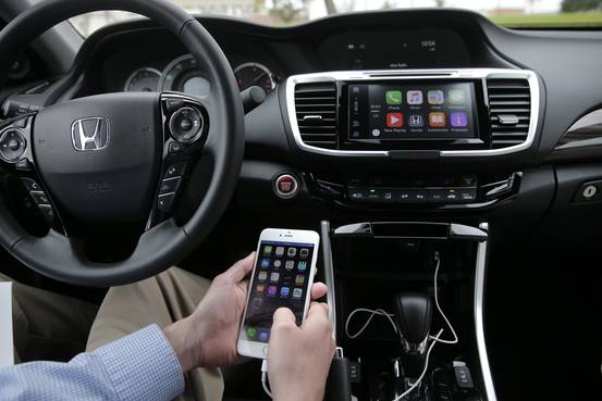 paulmorgan's tweet photo. Auto Makers Losing Battle for Dashboard Apps https://t.co/EdETVOJXM7 https://t.co/vkneVuPD5M