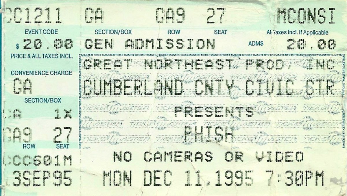 shapsio's tweet image. 20yrs since #phish’s 3rd CCCC show - 12/11/95 portland...bent bowie, dog log album + warren #20yearslater