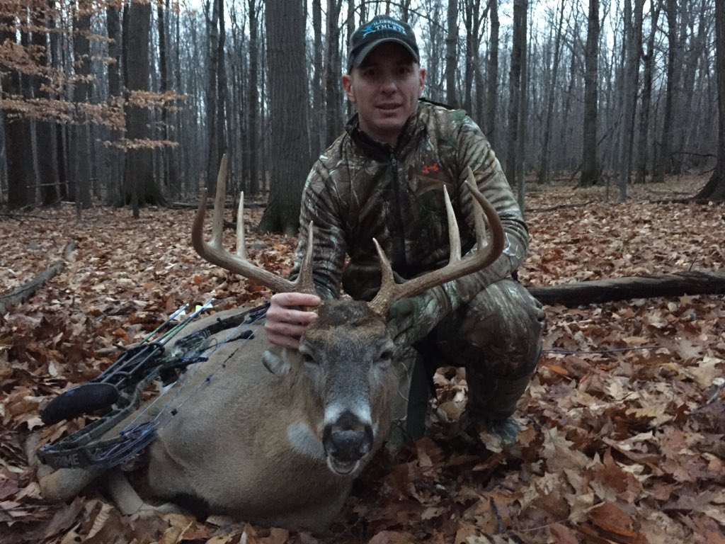 CollegiateCamo's tweet photo. .@cmtrav got it done this evening in Ohio! Great job Chris! https://t.co/DtQ2EKPqND