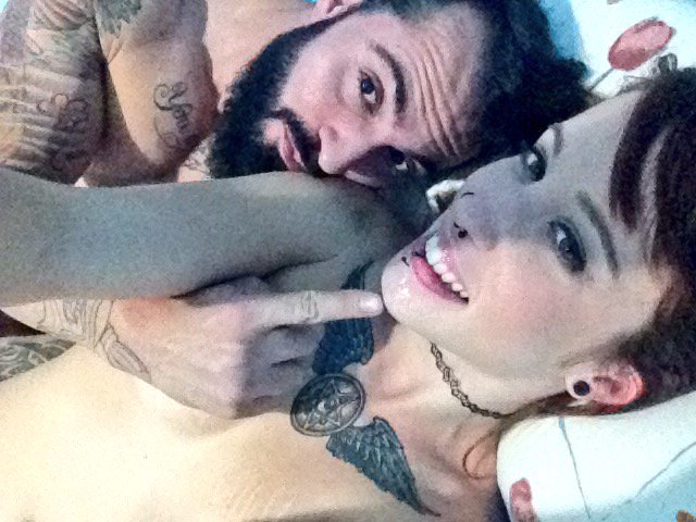 Espero que todos tengais una noche tan buena como la mia! ☺️☺️🌙🌙 @zayas_shows https://t.co/Ct0sm1x5F<a href="/tag/bundles"class="tags"><span>#bundles</span></a>