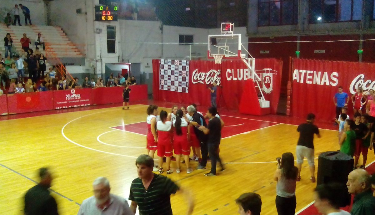#Femenino Final del partido: <a href="/marchibasquet/">Circulo Marchigiano</a> 26 - 16 <a href="/UnidosBasquet/">UnidosBasquet</a>. El tano es campeón de menores. Vía <a href="/fjalegre/">Teddy</a>