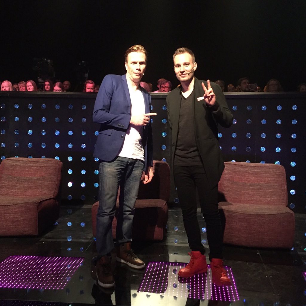 Lasten tarinat liikkuttavat myös Jugia ja Mäkkäriä. #VoitollaYöhön #Unicef #JukkaRasila <a href="/juusomakilahde/">Juuso Mäkilähde</a>