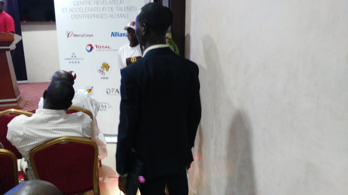 BamakoSW's tweet photo. Pitch 3: Mali Drones (mise à disposition de services de prises de vue aérienne) https://t.co/Clk6QnJnRM