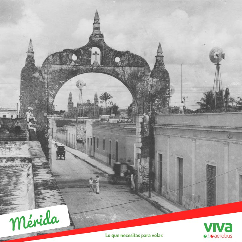 -Viaje al pasado- 
La belleza de #Mérida viene de mucho tiempo atrás ¿qué te parece la foto?