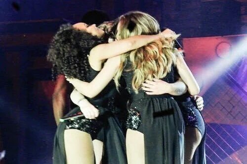 PERRIEVOICE's tweet photo. So Cute.🙈 #MTVSatars Little Mix. https://t.co/xhXQLVv1hB