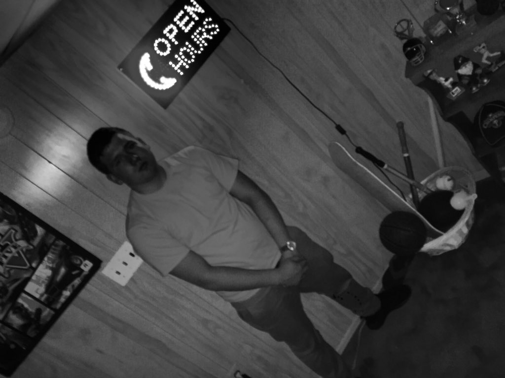 MasciRyan's tweet photo. Lit 💯👀🔥 https://t.co/k2KhYTfuQj