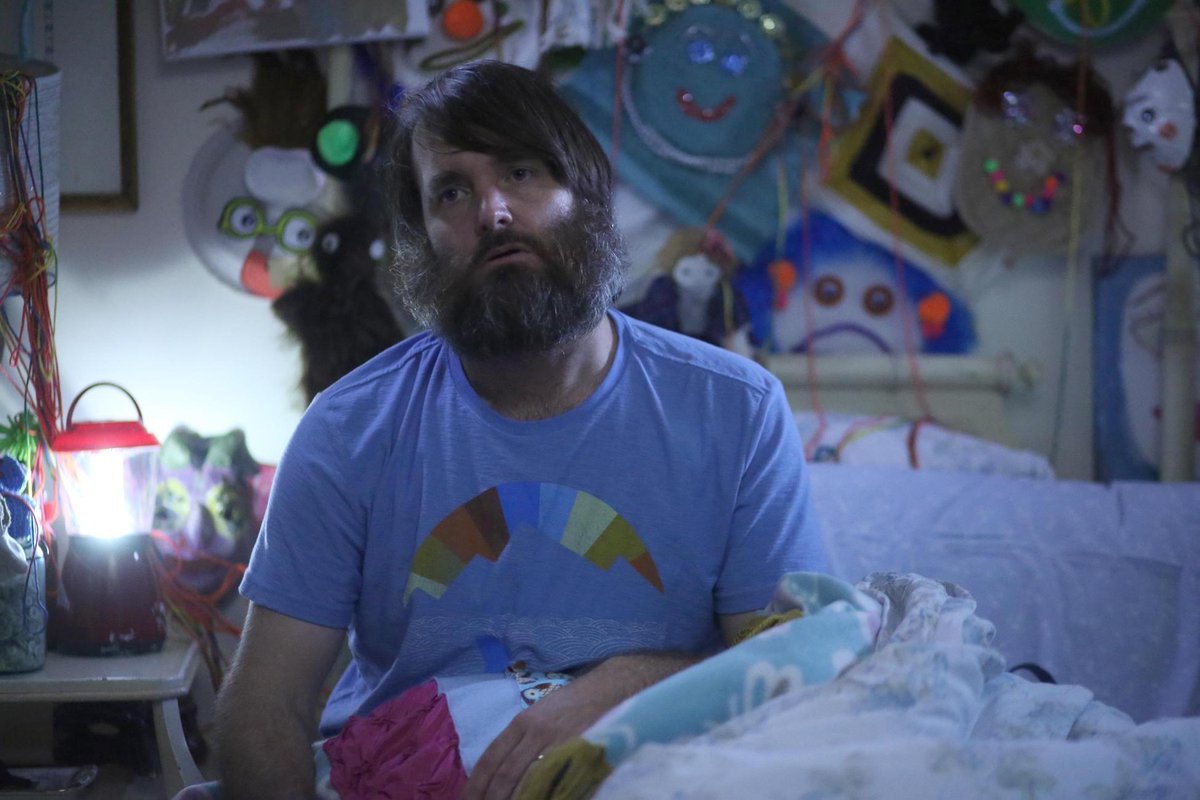 OfficialLMOETV's tweet photo. How did we get here? Watch an encore of the season two premiere of #LastManOnEarth on @FOXTV at 9:30/8:30c tonight. https://t.co/eip5XYRxgS