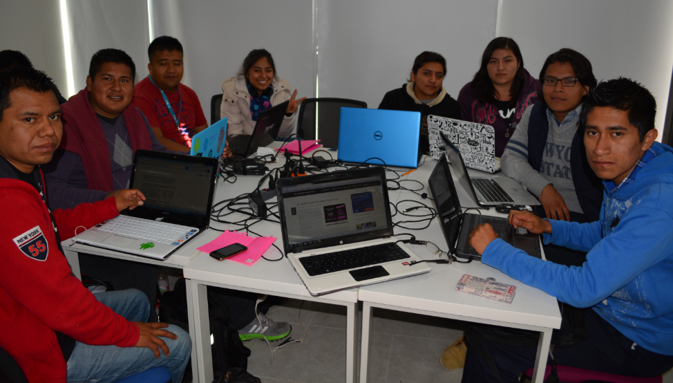 CITNOVA's tweet photo. HIDALGOPINA: Plataforma para evaluar y conocer a los diputados de cada Distrito del estado de Hidalgo. #OpenDatahgo https://t.co/GdvE7C0rs3