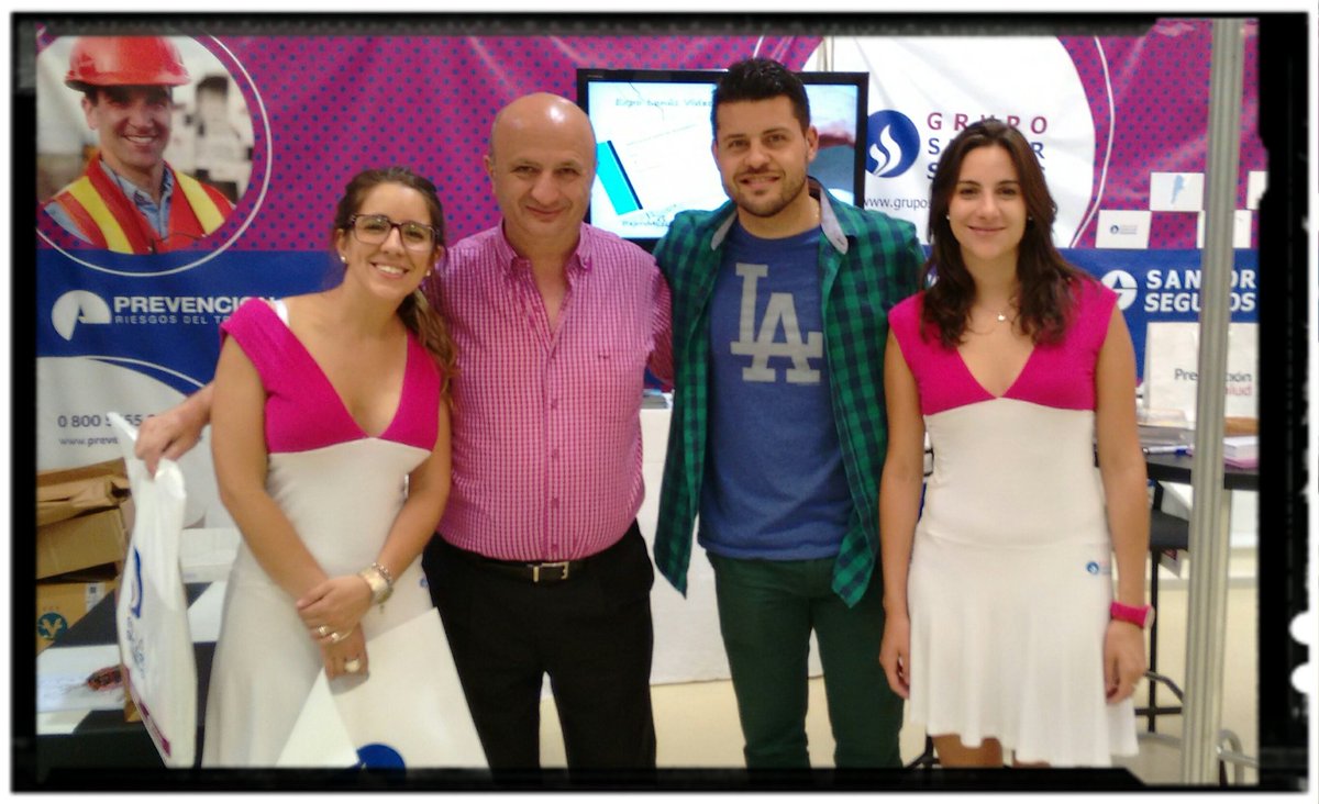 BertolinoMaxi's tweet photo. Junto a @RussoNicolasOk en el stand de @SancorSeguros en #Abremate. Acercate hasta las 21, q hoy se va la #Motomel. https://t.co/2a9JFSqtJ8