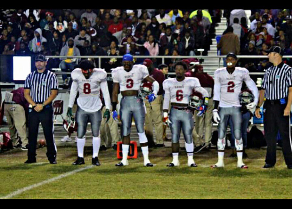 ayee660's tweet photo. Surround yourself with ๐'s who got the same mission as you ๐๐ #Stateupnext #Vikingpride https://t.co/mexiae7rU8