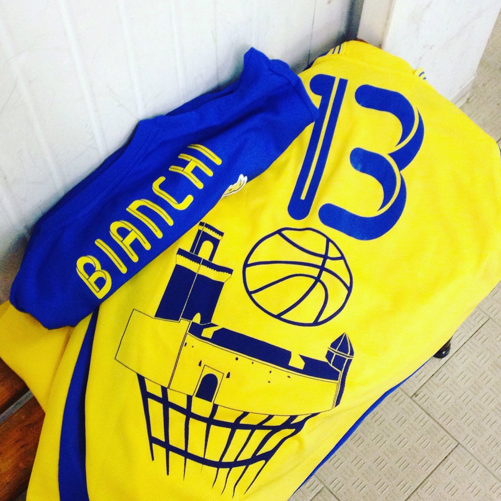 BianchiCamillo's tweet photo. Big Win... C'mon #golfoPiombino #DNB https://t.co/Glp6h1MccC