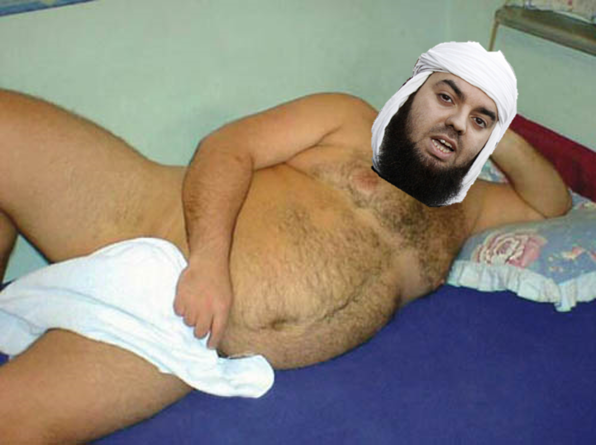 LaKuffarde's tweet photo. Ohoohh my brother, fucking is the way... For the sake of goats #Opsalol #OpISIS https://t.co/sivKoKG3lt