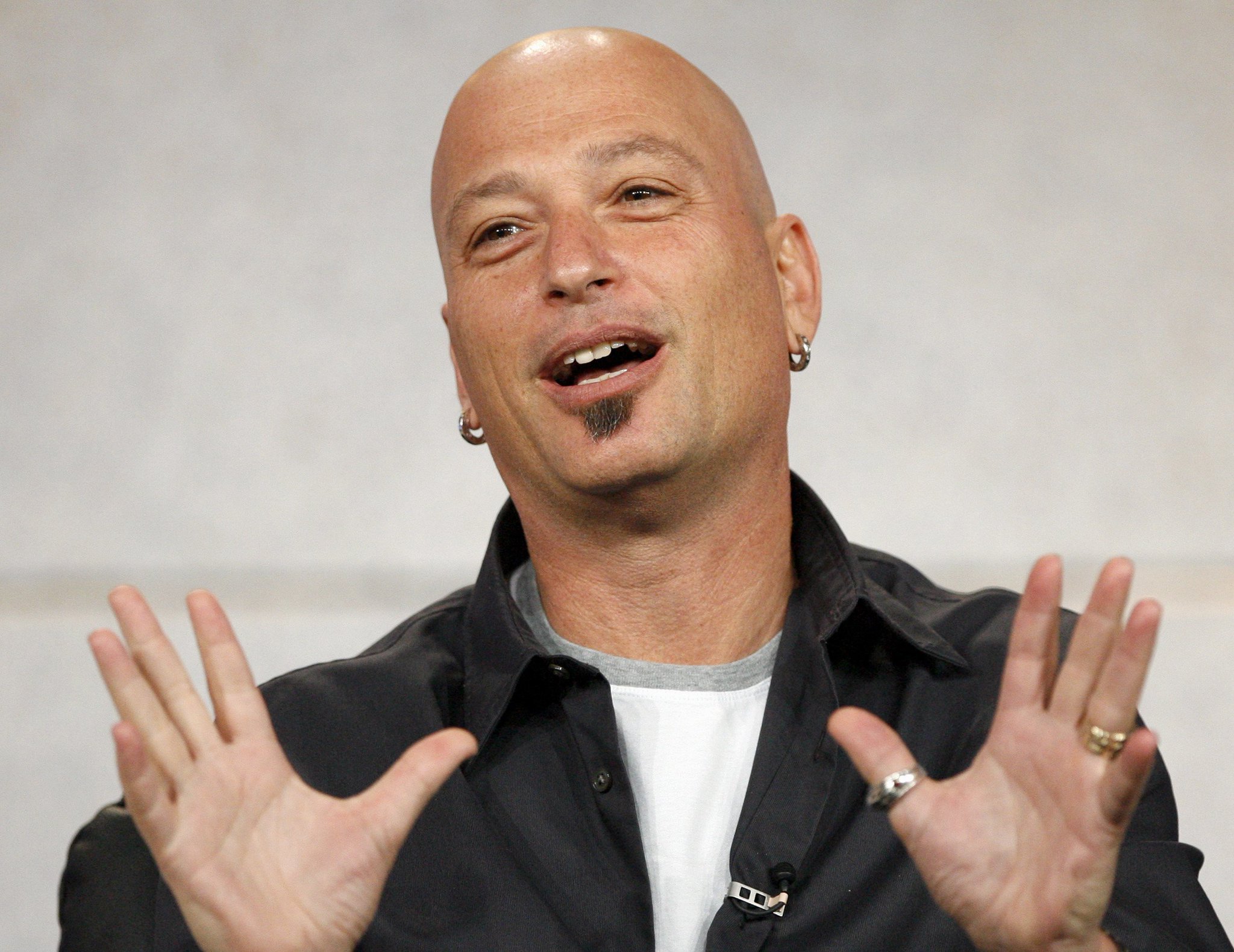 Happy Birthday to Howie Mandel, who turns 60 today! 