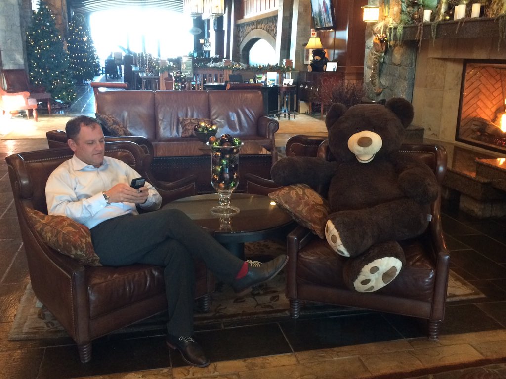 BearMountain's tweet photo. Some like to spend their day asking #ChipTheBear questions about living the #ResortLife @ilove_bc @dalegann #yyj https://t.co/Gocxo41dCJ