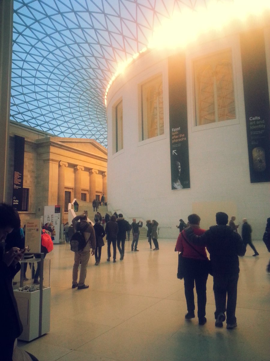 MikyCesare's tweet photo. I have loved it 💙 #TheBritishMuseum #London #Londoner #ClockRoom #MummiesHour https://t.co/07fQfWbmwy