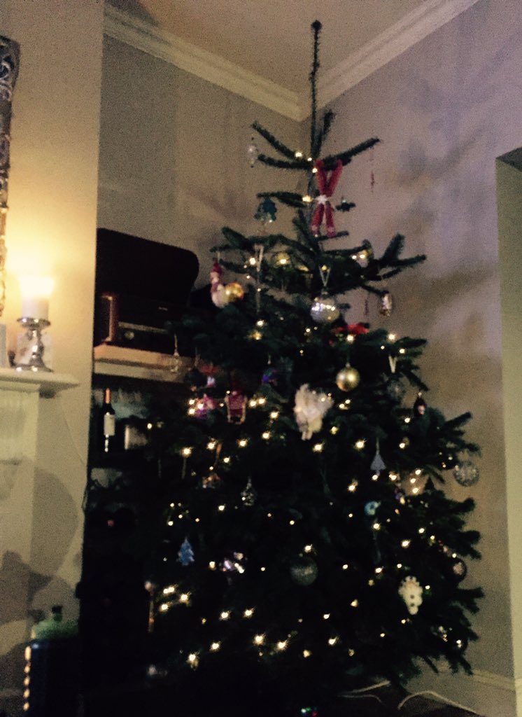 sherbert53's tweet photo. XmasTree. Check. #Rudolph. Check. Mulled wine. Check. Feeling #festive. #christmas T-25 day! https://t.co/r8LuVSlBAK