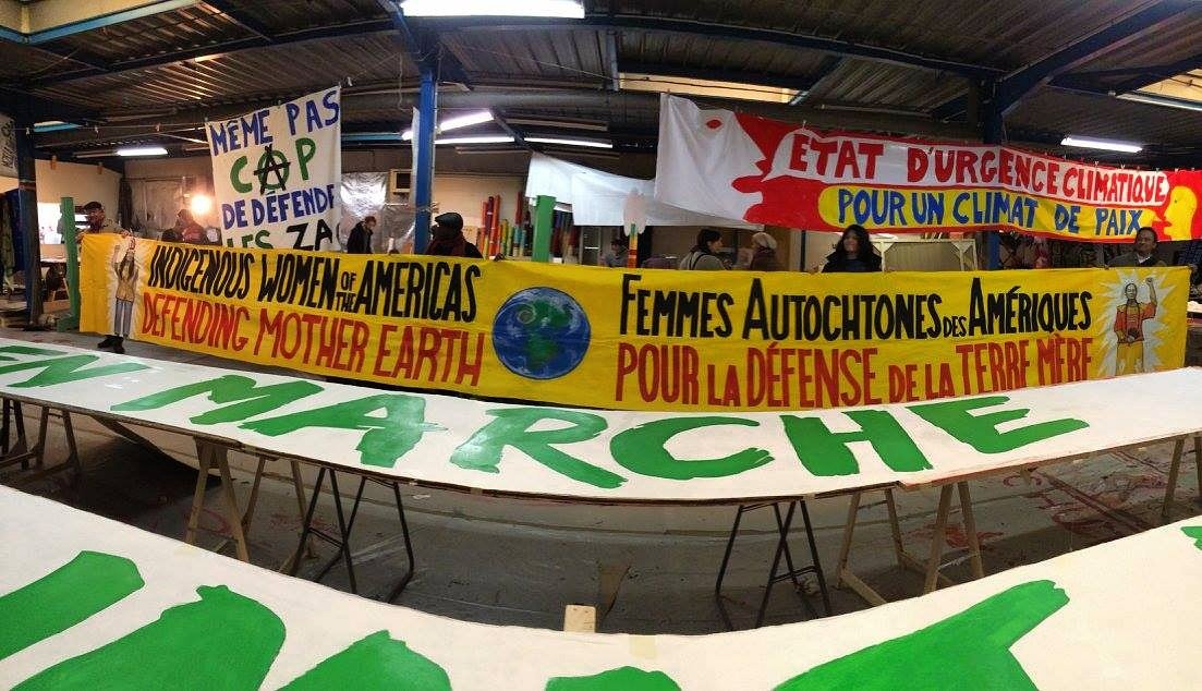 NMconmujeres's tweet photo. indigenous women of the americas defending mother earth #nmconmujeres #ittakesroots #COP21Paris https://t.co/cGs00KGTJr