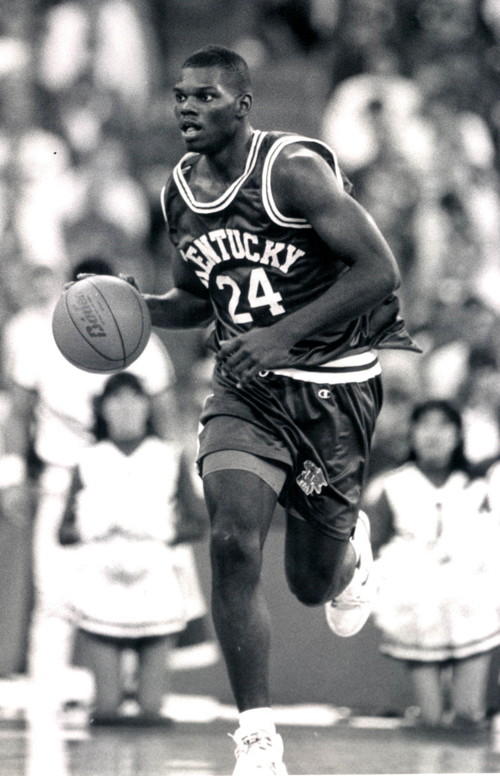29-NOV Happy 43rd Bday to Jamal Mashburn & 21st Bday to Julius Randle . . . 