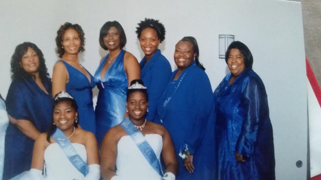 Phi Theta Zeta Chapter members and 2009 Debutantes