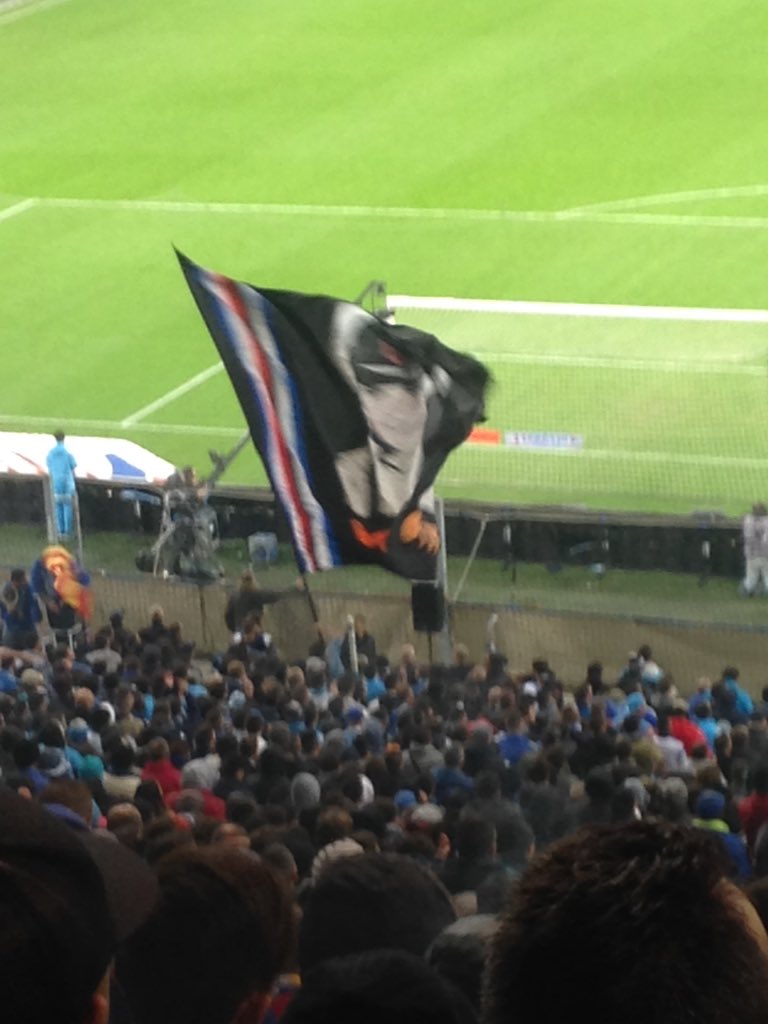 Le drapeau de la samp #UltraTito #CU84 #OMASM