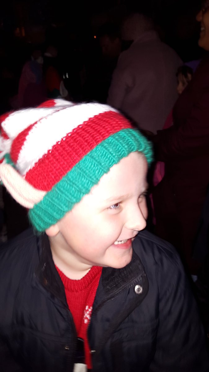 royal_siobhan's tweet photo. Had an such a lovely day today at balham xmas fair Christmas started today #BalhamLights https://t.co/YipU21eMFp