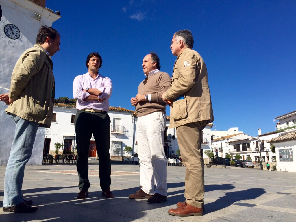 NNGGJimenaFra's tweet photo. Hoy han visitado nuestro municipio los dirigentes populares del Campo de Gibraltar #EspañaEnSerio https://t.co/N0fDBI2Dbz