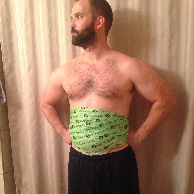 brooklynwraps's tweet image. Real men wrap! #ItWorksWraps #UltimateBodyApplicator #FabWrap ##NoMoreMuffinTop … brooklynwraps.com/2015/06/real-m…